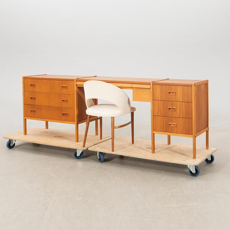 Bertil Fridhagen, sminkbord med stol för Bodafors 1960-tal.