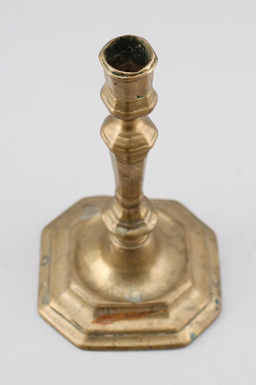LJUSSTAKE, mässing, 1700-tal.