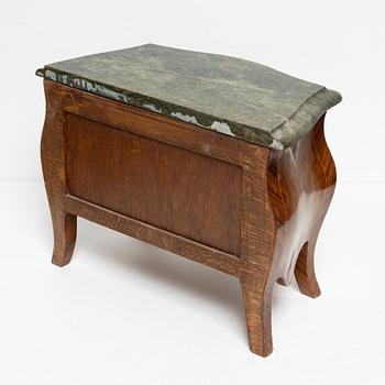 Miniatyrbyrå, Louis XV-stil, 1900-tal.