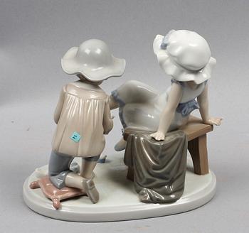 FIGURIN, porslin, Lladro, tillverkningsår 1986-1997.