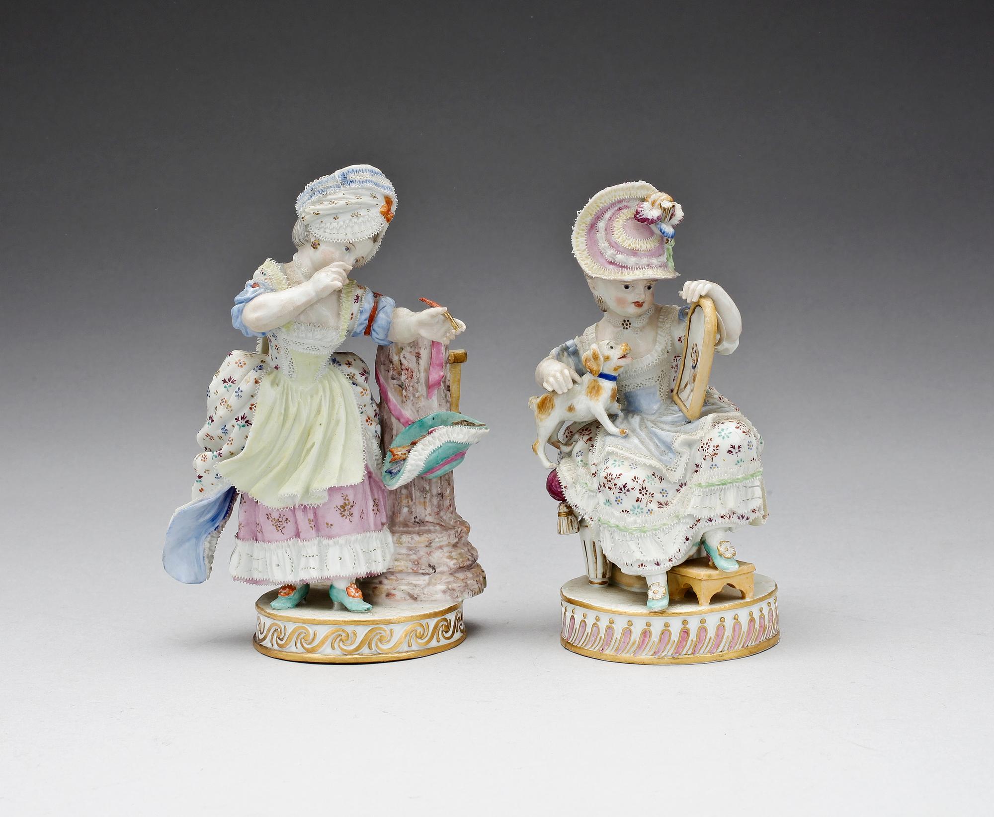 FIGURINER, 2st. porslin, Meissen-liknande märkning. Trol 1900-tal.
