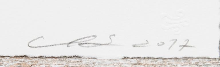 Chiharu Shiota, "Holding Memory", 2017.