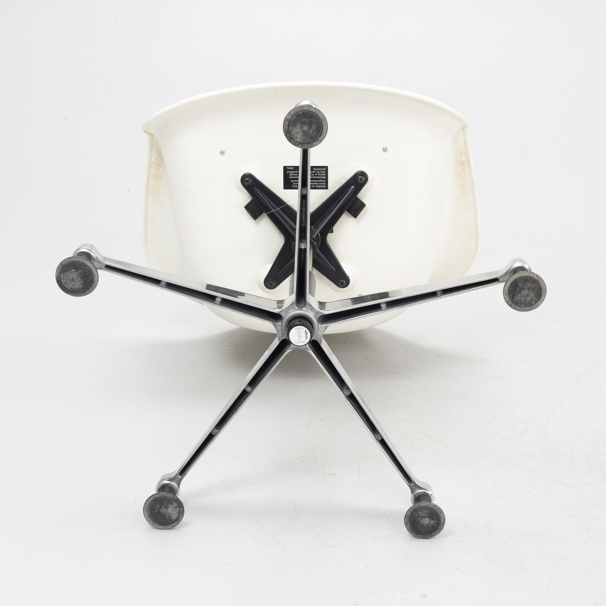 Charles & Ray Eames, a 'PACC' chair, Vitra.