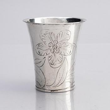 A Swedish silver beaker, mark of Henning Petri, Nyköping 1699.