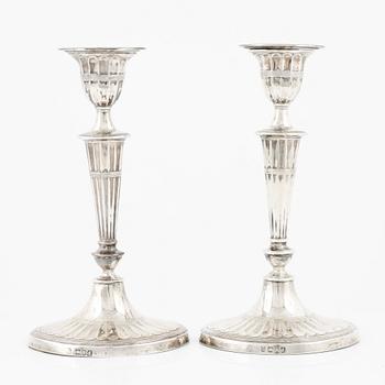 Ljusstakar, ett par, silver, Lambert & Co, London 1899, England.