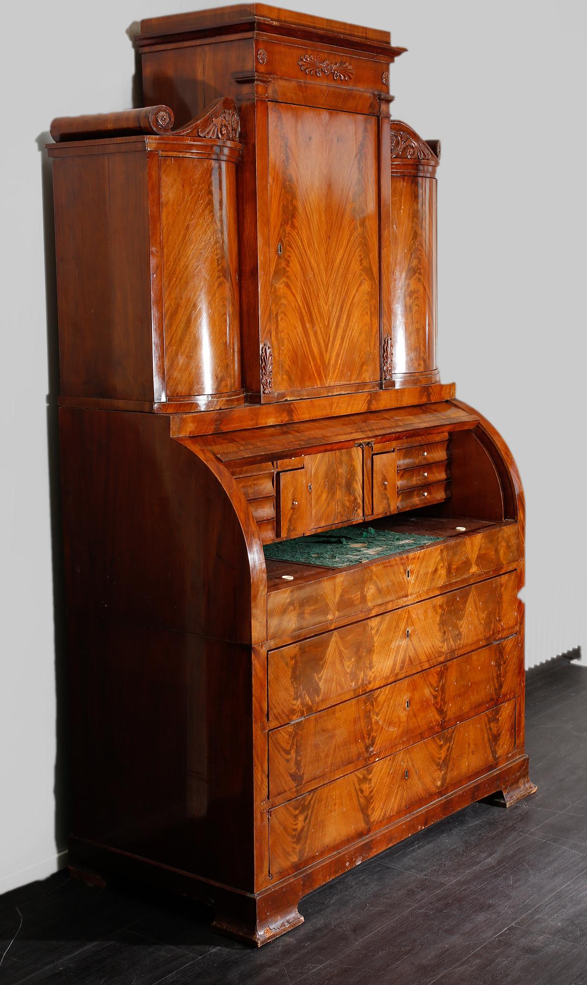 SKRIVSKÅP, Tyskland, 1800-talets första hälft.