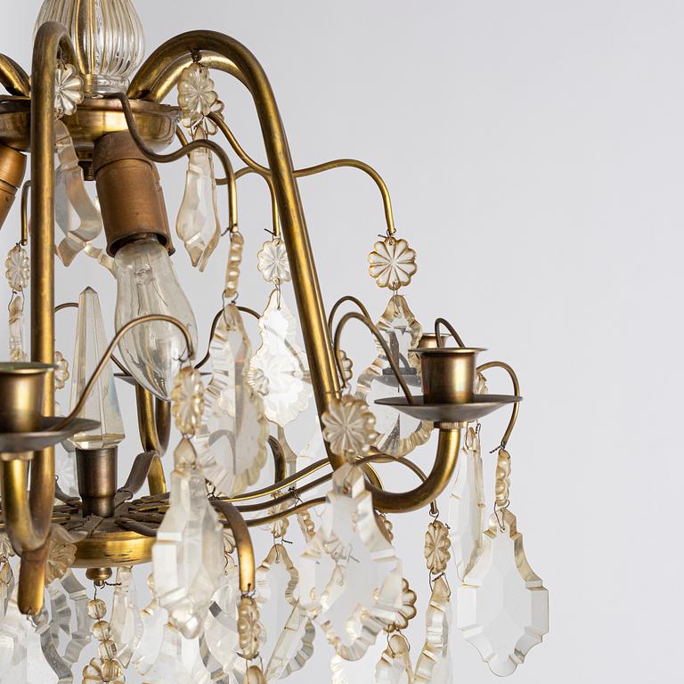 Ljuskrona, rokokostil, 1900-talets första hälft.