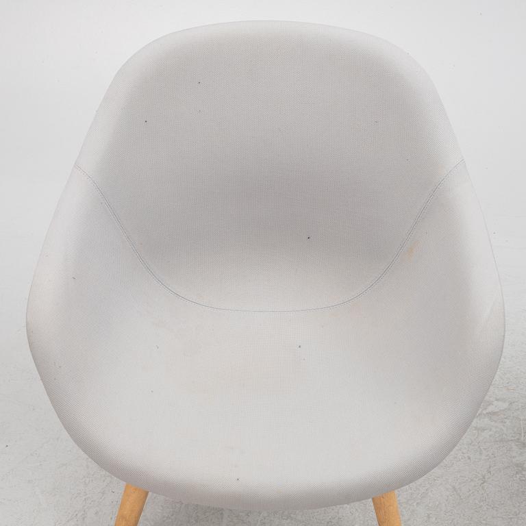 Hee Welling, a pair of "About a lounge" chairs, HAY,.