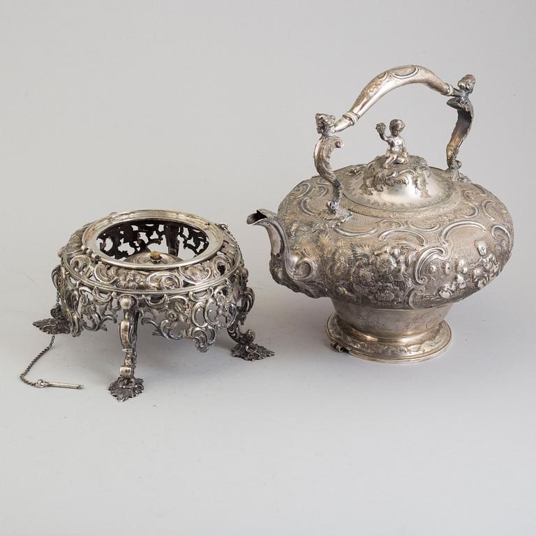 An 1823 silver samovar, probably by Joseph Angell, London, 1823.