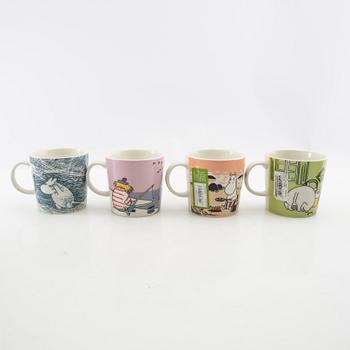 Mugs 8 pcs and 1 plate Moomin characters/ Mumin Arabia Finland.