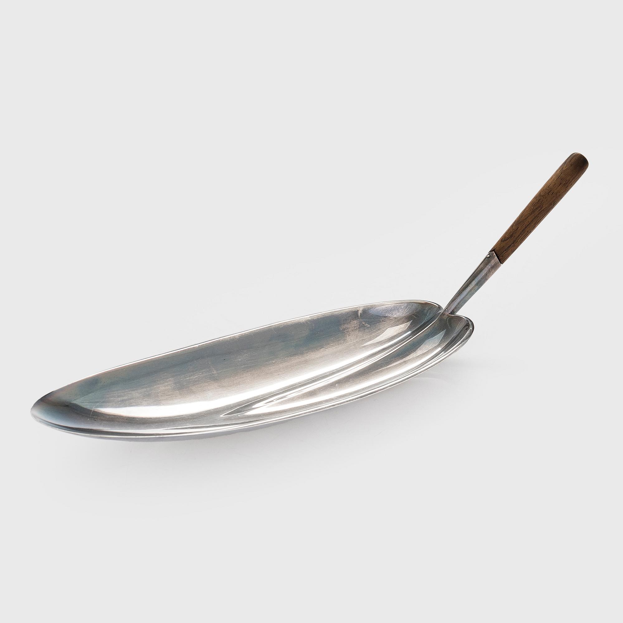 Tapio Wirkkala, malja, TW 85, hopeaa, Kultakeskus, Hämeenlinna 1960.