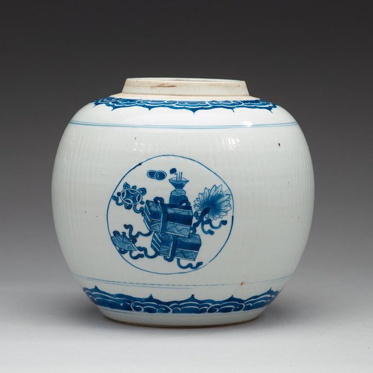 BOJAN, porslin. Qingdynastin, Kangxi (1662-1722).