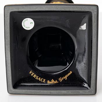 Ljusstakar, ett par, porslin, "Gorgona", Rosenthal för Versace.