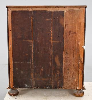 SEKRETÄR, med snedklaff, barock, tidigt 1700-tal.