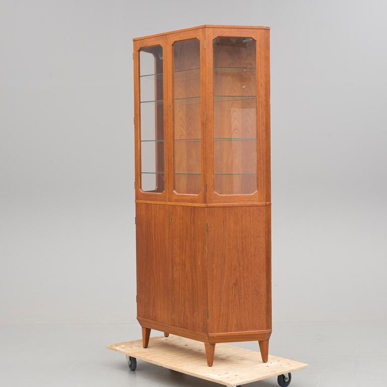 VITRINSKÅP, teak, 1960-/70-tal.