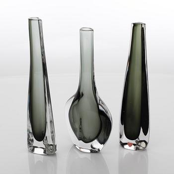 VASER, 3 st, glas, Nils Landberg, Orrefors, signerade, omkring 1900-talets mitt.