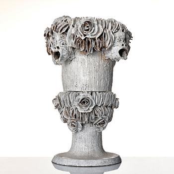 Carl Richard Söderström, skulptur/urna, egen ateljé, Stockholm ca 2010.