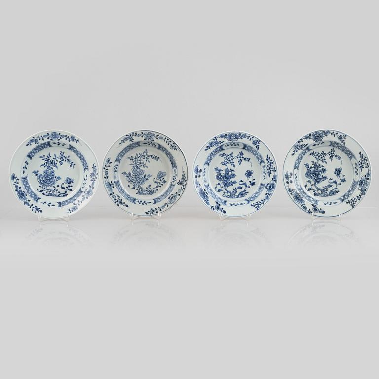 A set of four blue and white soup dishes, Qing dynasty, Qianlong (1736-95).