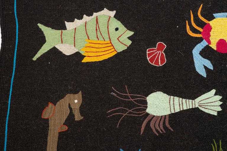 A hand-embroidered Kelim rug, c. 225 x 177 cm.