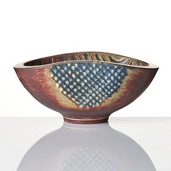 Wilhelm Kåge, a "Farsta" stoneware bowl, Gustavsberg Studio 1950s.