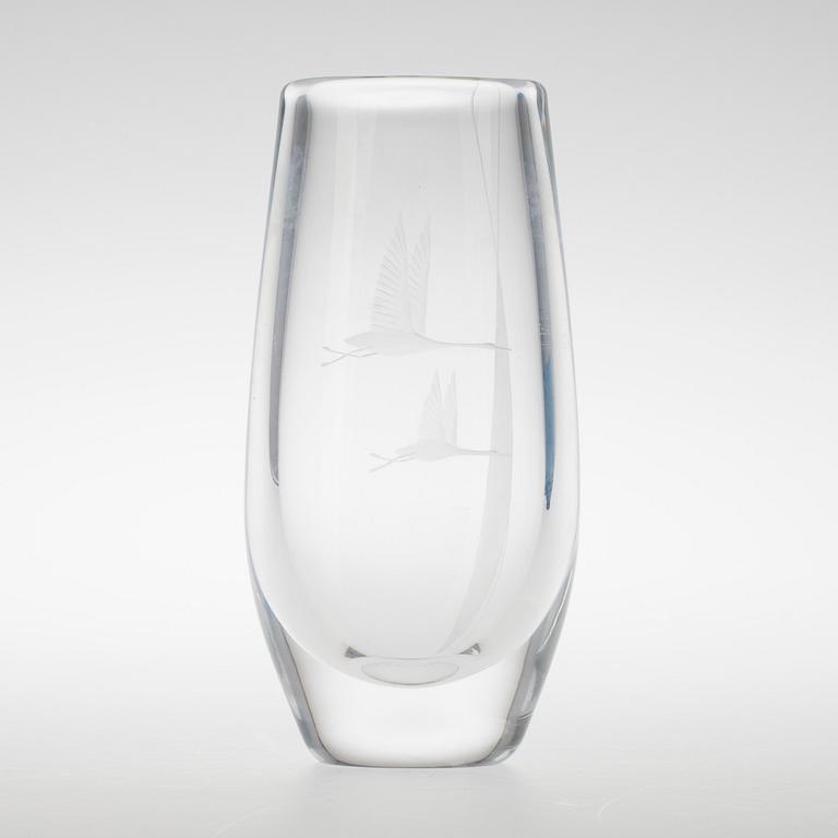 KONSTGLAS, 3 st, Kosta Boda samt Orrefors, 1900-senare hälft.