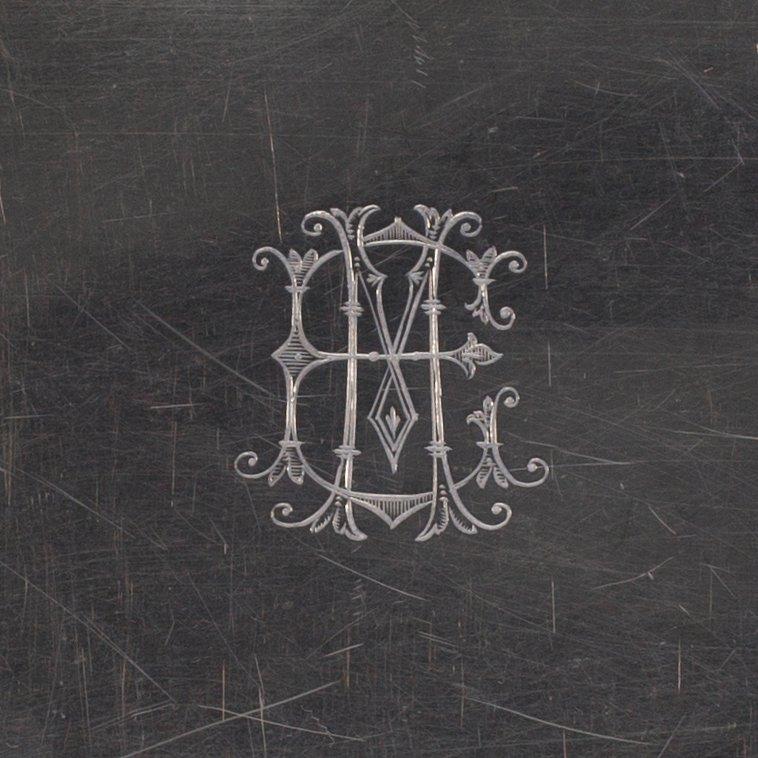 TARJOTIN, 84 silver. Johan Heinoin Pietari 1874. Mitat 43 x 48 cm. Paino 1350 g.