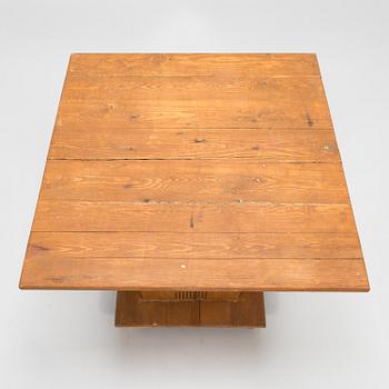 Eliel Saarinen, 3-piece nursery furniture set 'Elsa' for Oy Stockmann Ab, Keravan puusepäntehdas, Finland 1918.