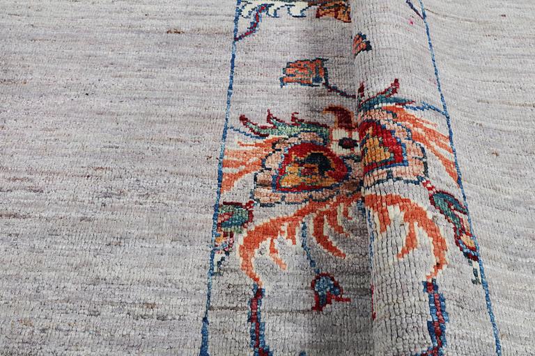 Carpet, Ziegler Ariana, ca 295 x 205 cm.