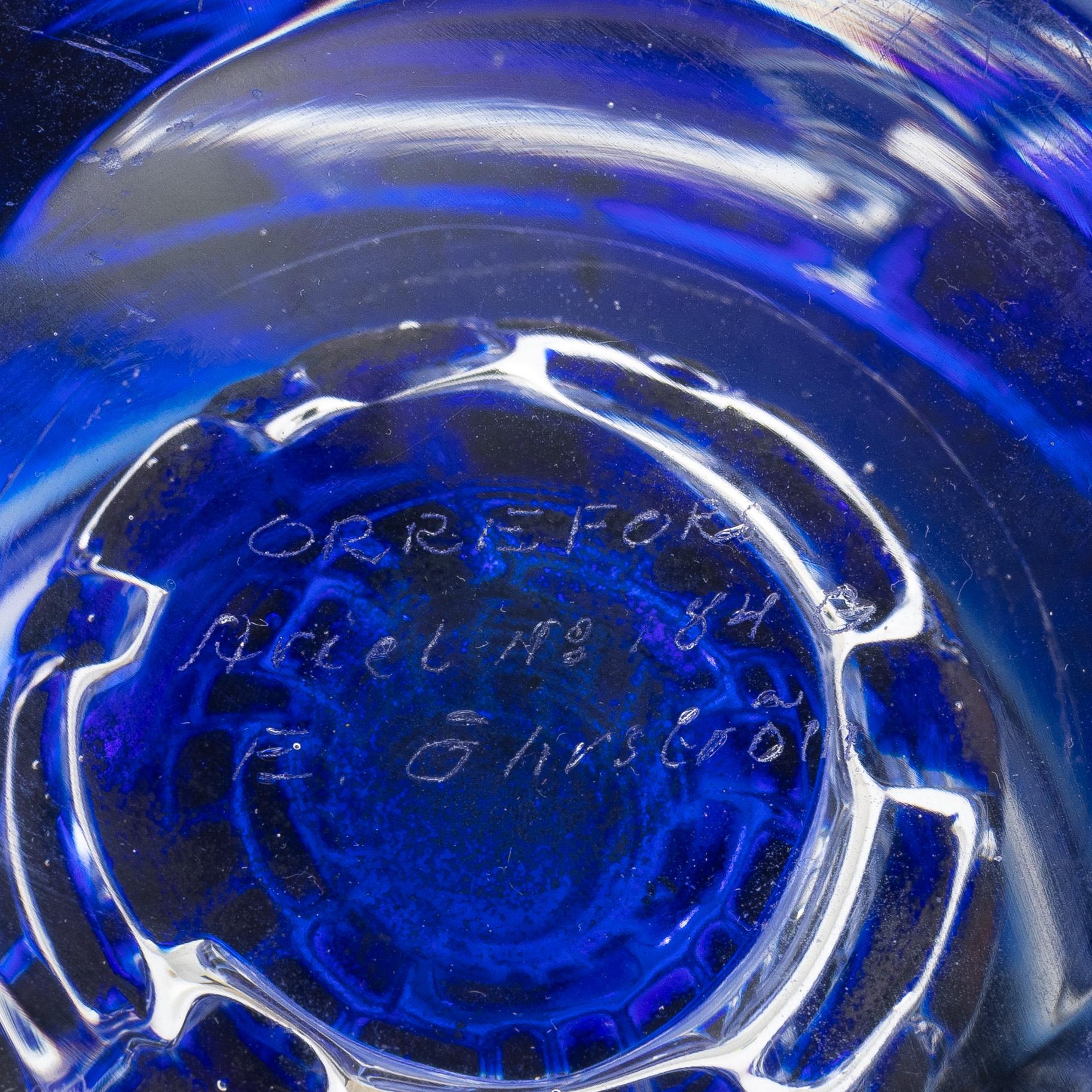 Edvin Öhrström, an 'Ariel' vase Orrefors, Sweden.
