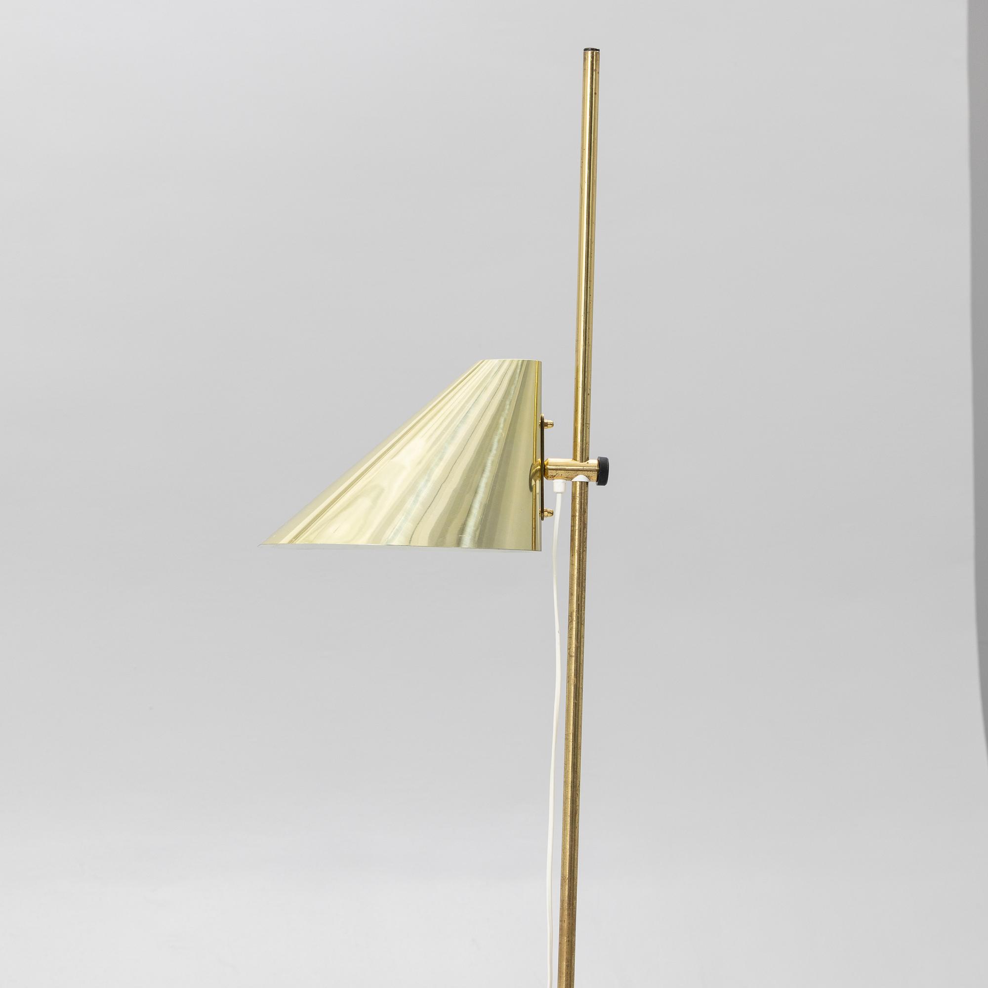 Hans-Agne Jakobsson, Golvlampa, modell G-185, Markaryd, 1960/70-tal.