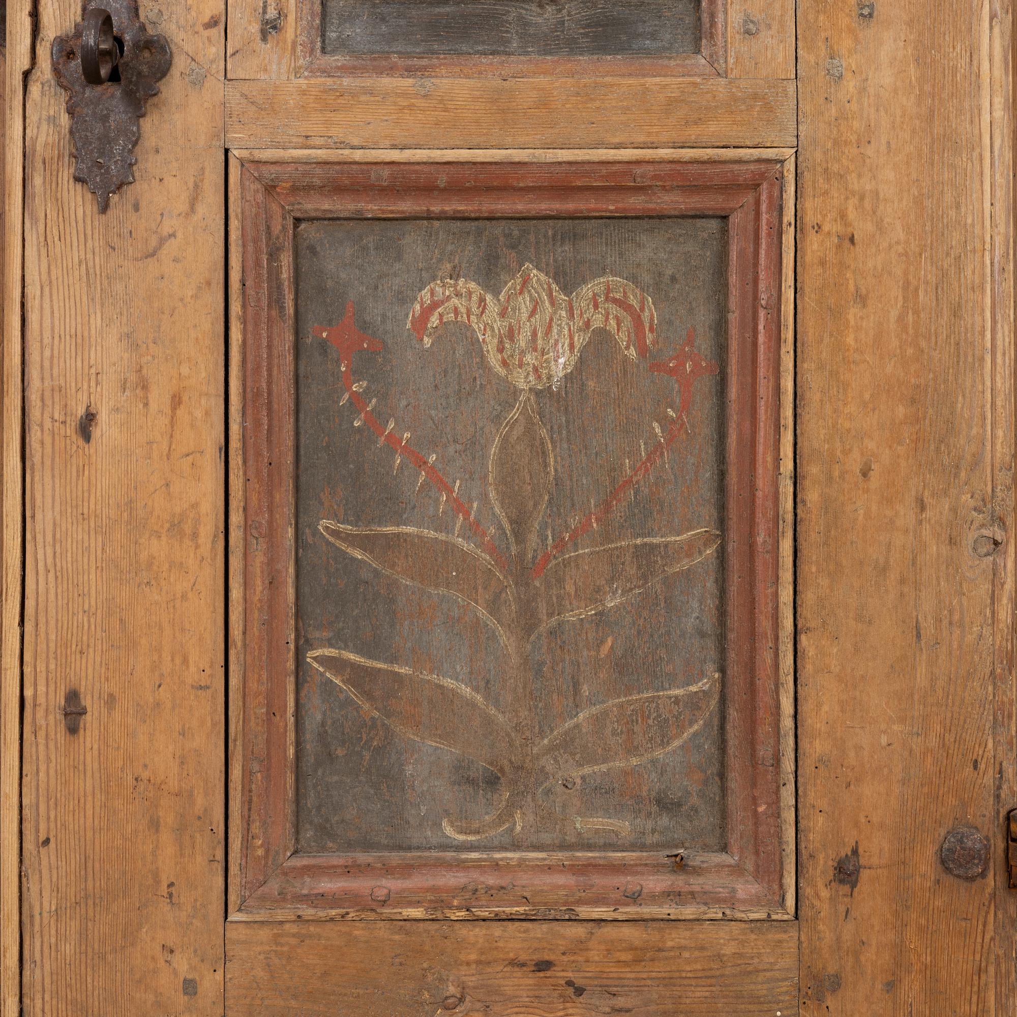 A Swedish provincial cabinet, dated 1753.