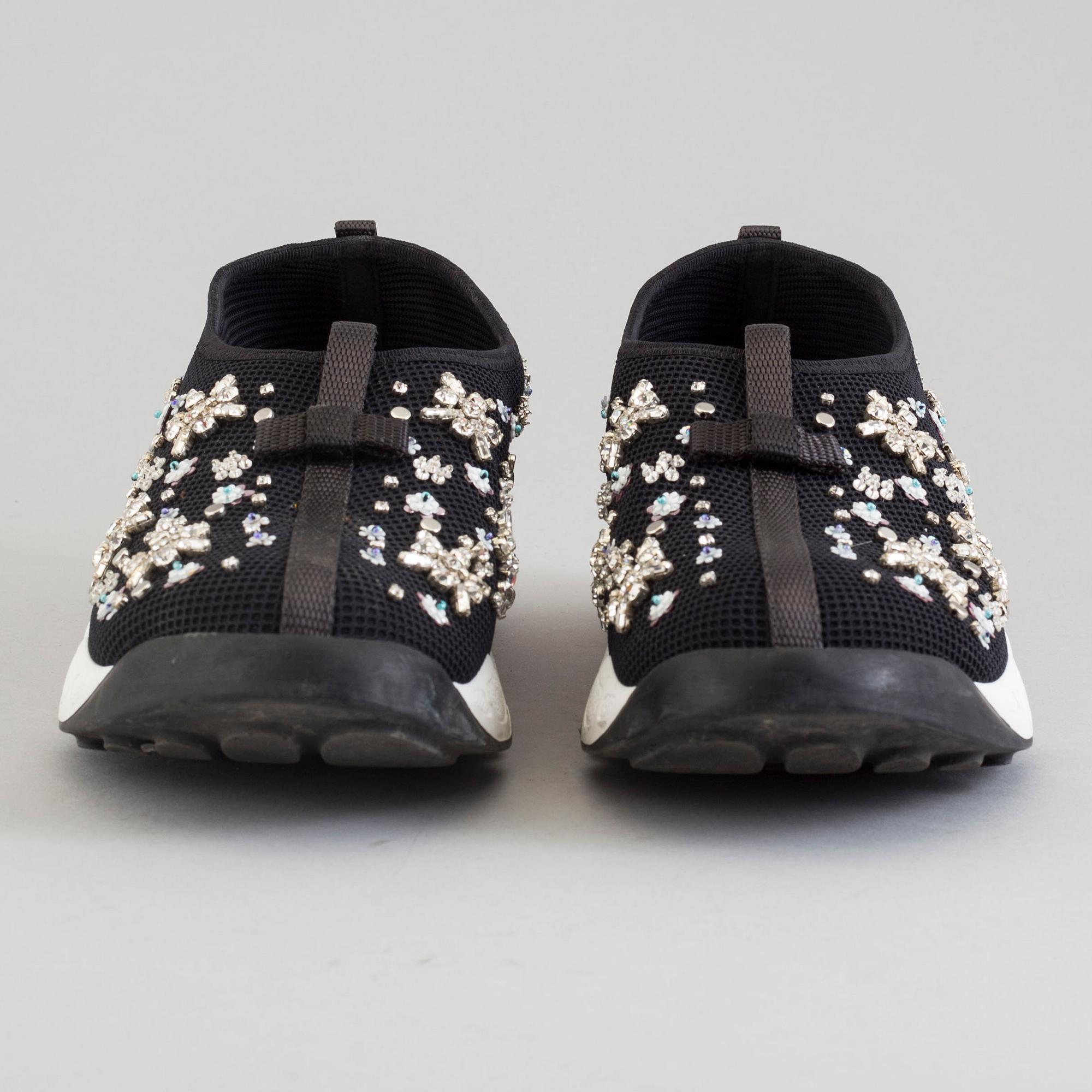 a pair of CHRISTIAN DIOR 'Dior Fusion' sneakers, size 39.
