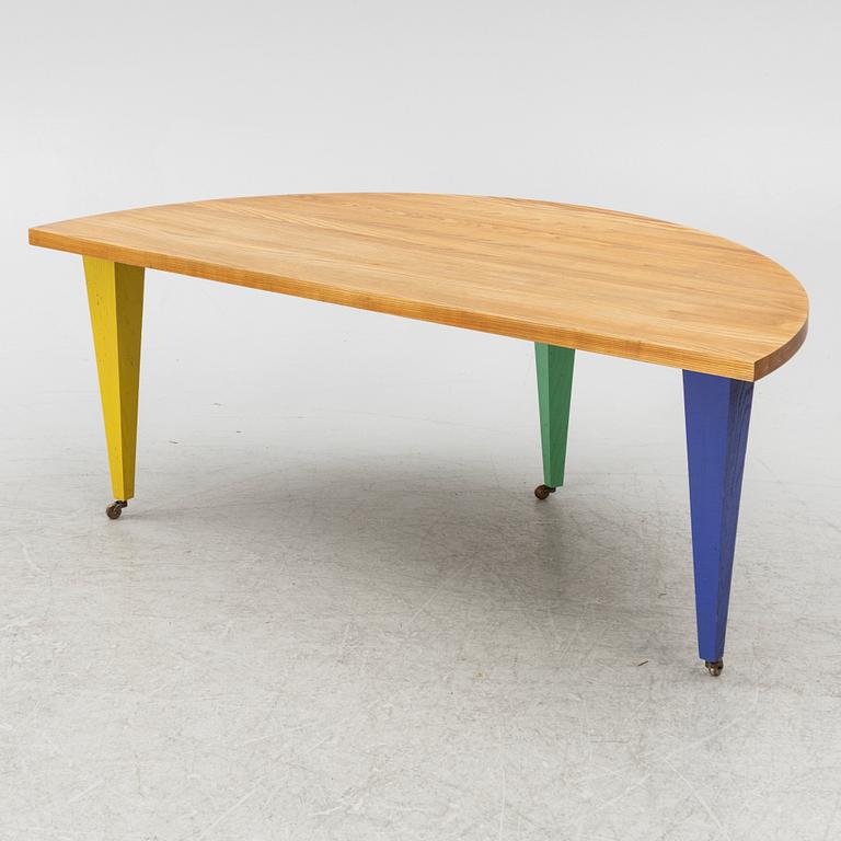 Jonas Bohlin, an 'Obelisk' coffee table, Källemo, Sweden.