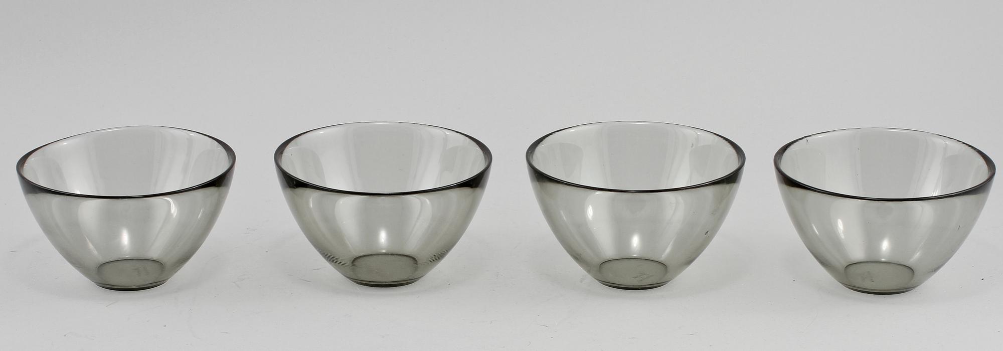 SKÅLAR 7 st, glas "Fuga", Sven Palmqvist för Orrefors. 1900-talets mitt.