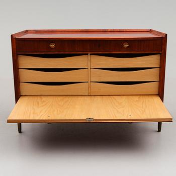 SIDEBOARD, 1900-talets andra hälft.
