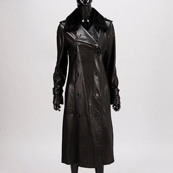 Hugo Boss Ladies Black Leather Trenchcoat in size S.