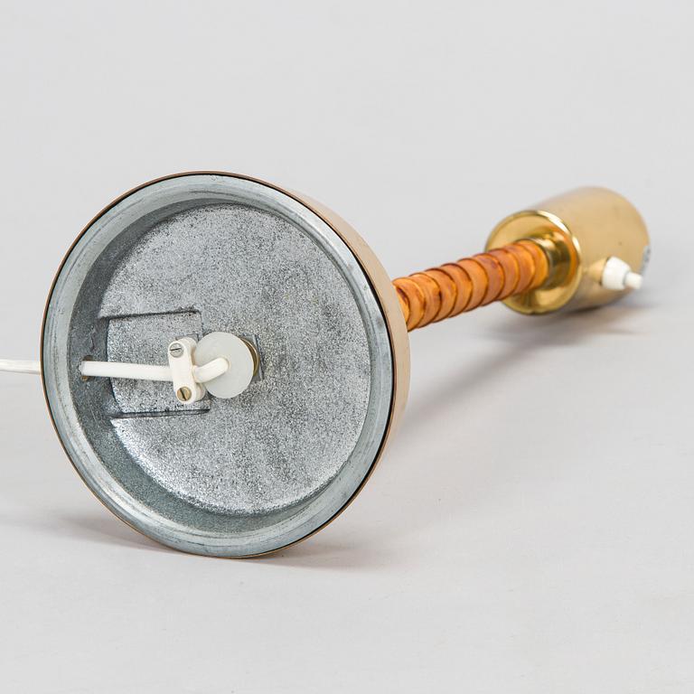 Lisa Johansson-Pape, pöytävalaisin, Stockmann Orno, 1900-luvun puoliväli.