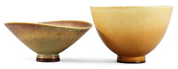 1158. Two Berndt Friberg stoneware bowls, Gustavsberg studio 1957 and 1964.