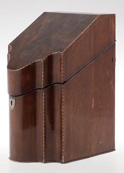 BESTICKSCHATULL, empire, 1800-tal.