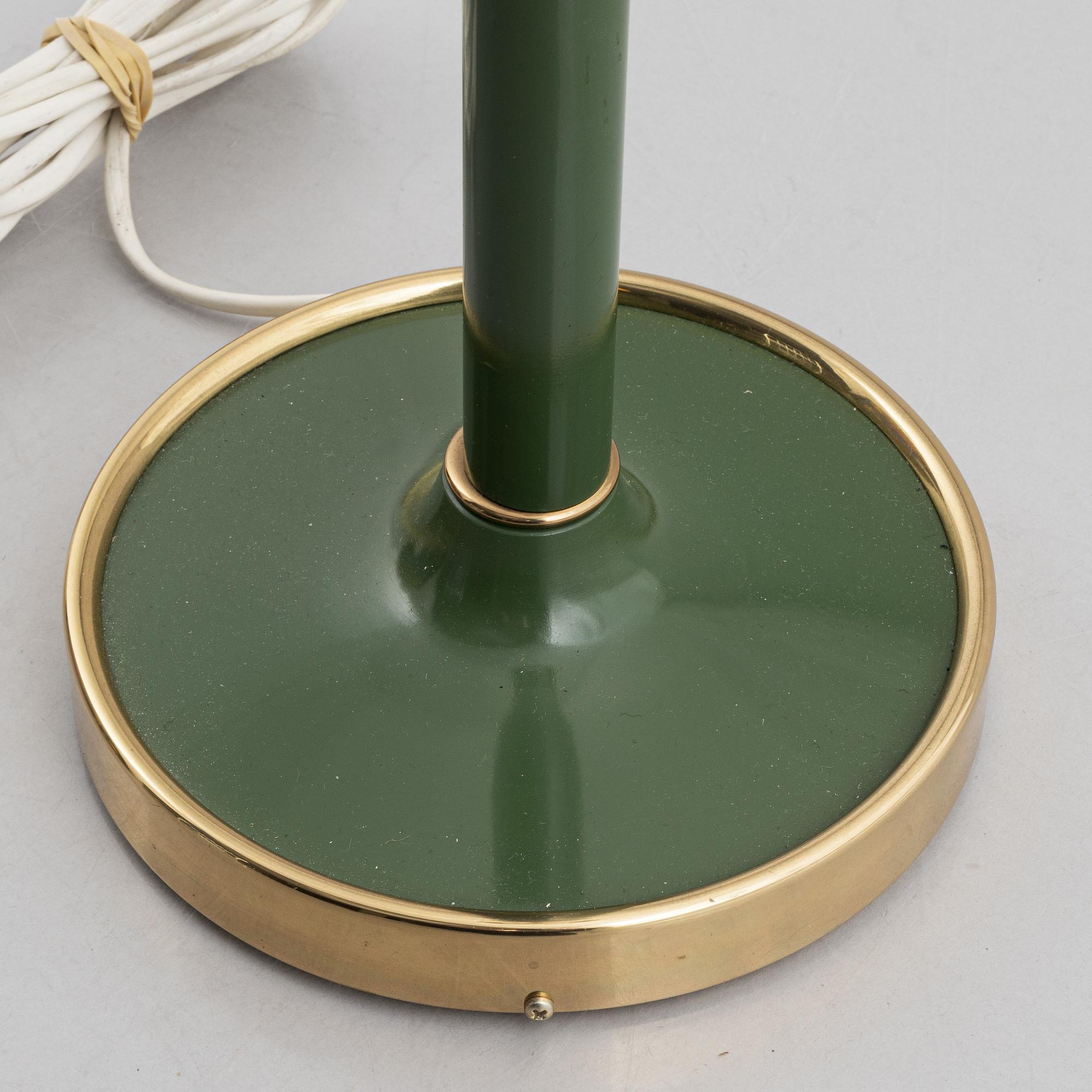 Josef Frank, bordslampa, modell 2466, Firma Svenskt Tenn.