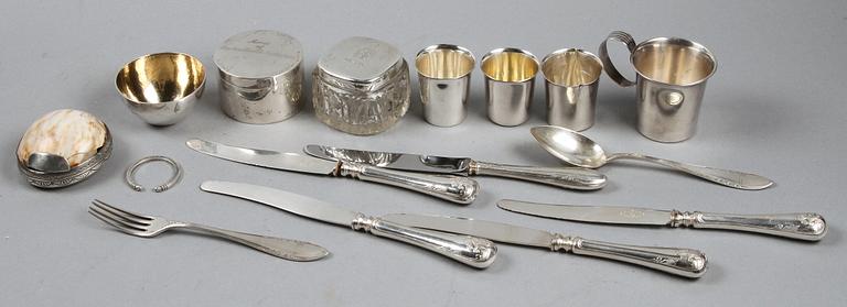 PARTI SILVER, 16 delar, bl a Jonas Elg, Västerås, 1808, Mikael Åström, Stockholm, verksam 1764-91 och Georg Jensen.