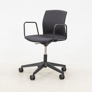 Desk Chair Akaba.