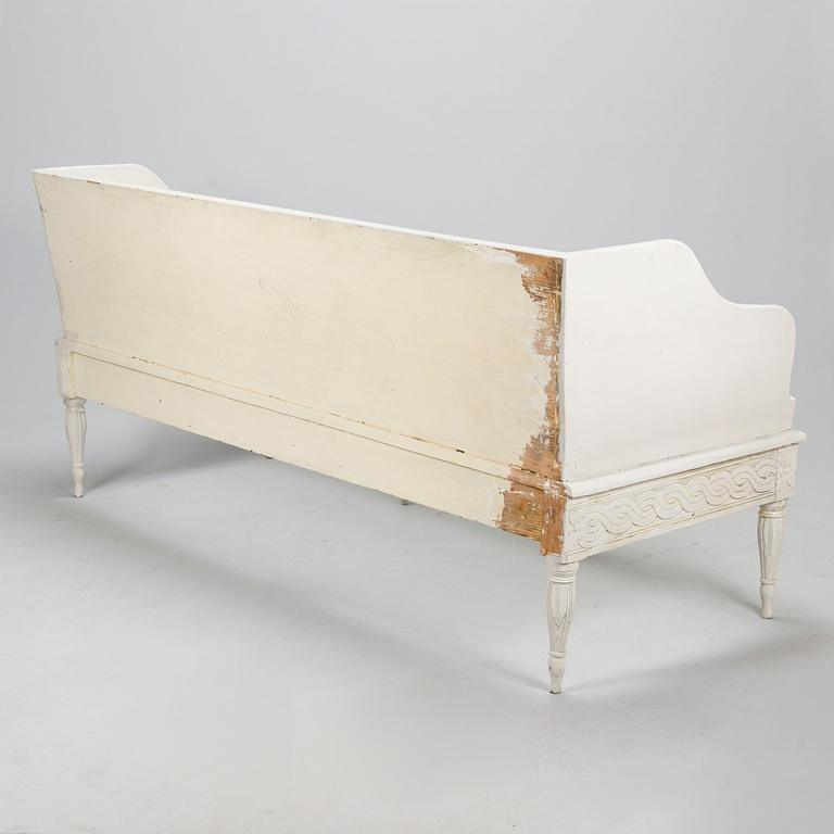 A Finnish sofa from the first half of the 19th century.