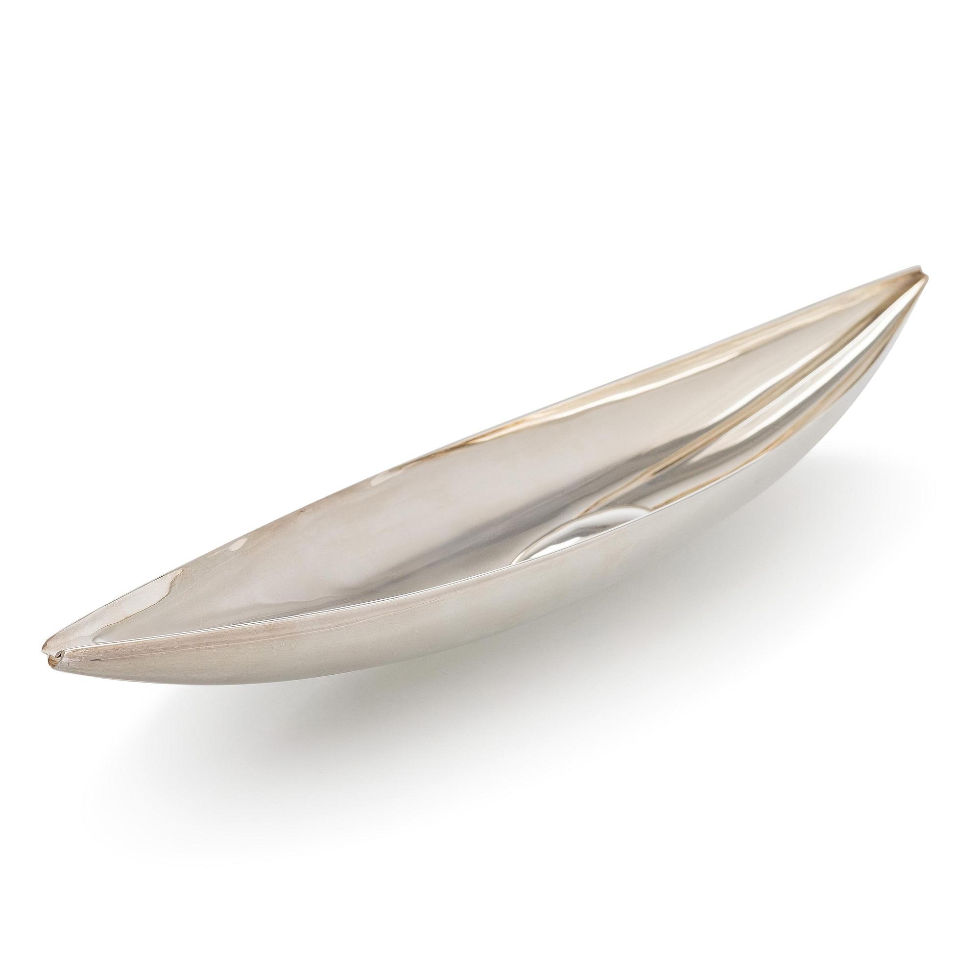 Tapio Wirkkala, a silver bowl TW 9, Kultakeskus, Hämeenlinna, Finland 1956.