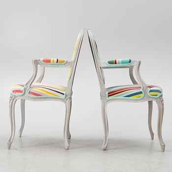 Karmstolar, ett par, rokokostil, 1900-tal.