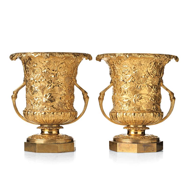 VINKYLARE, ett par, England, 1825-40.