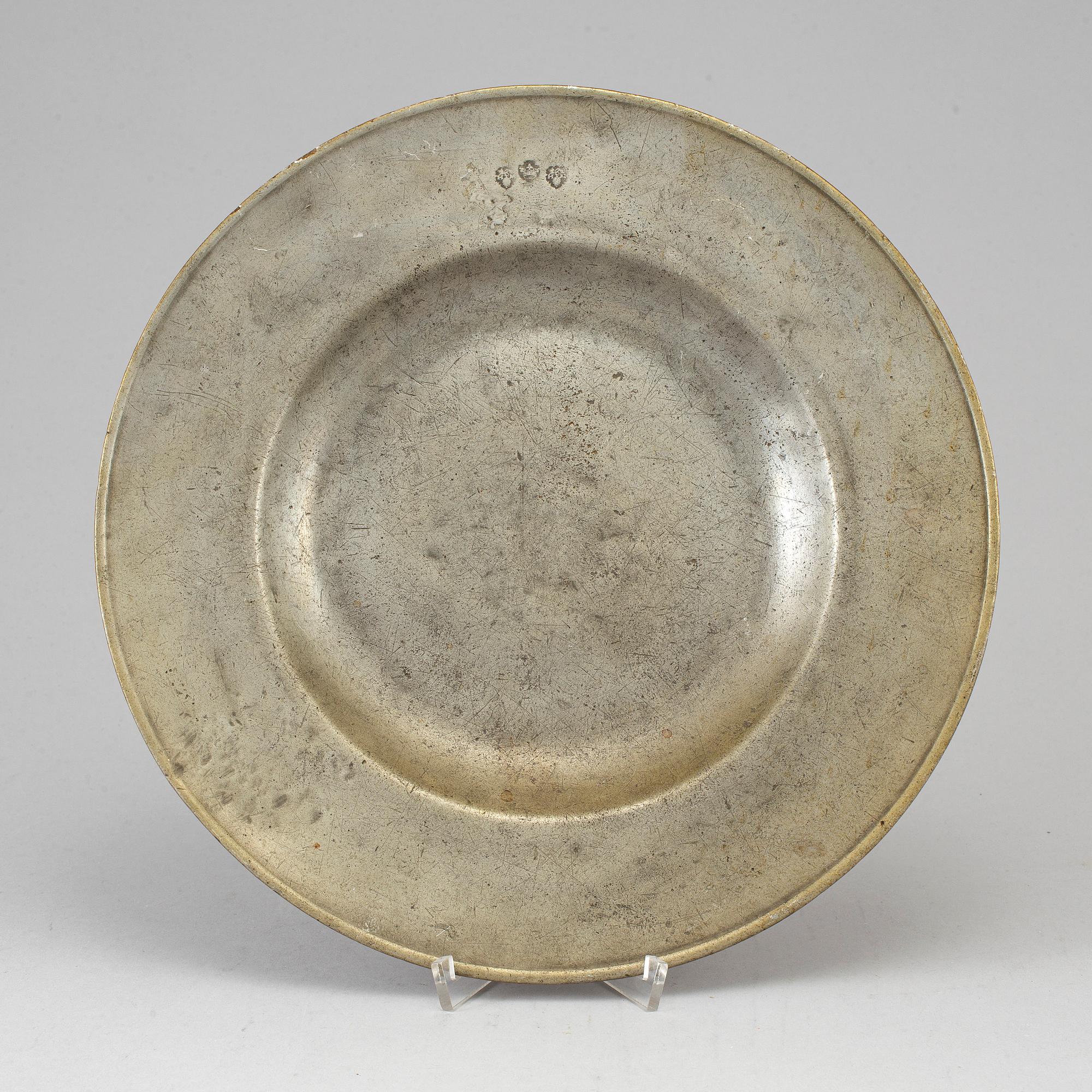 FAT, tenn, Hans Moritz, Stockholm (verksam 1652-1688/89). Barock.