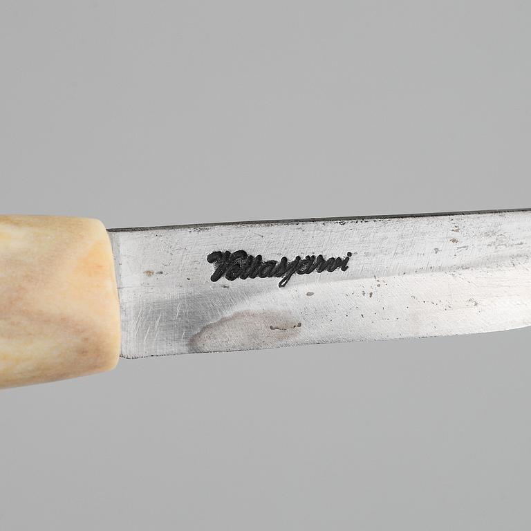 Valter Ranestål, a Sami reindeer horn knife, signed, and a Sami reindeer horn knife, not signed.
