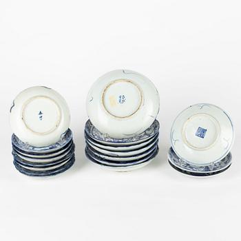 A group of 18 Chinese blue and white dishes, around 1900.