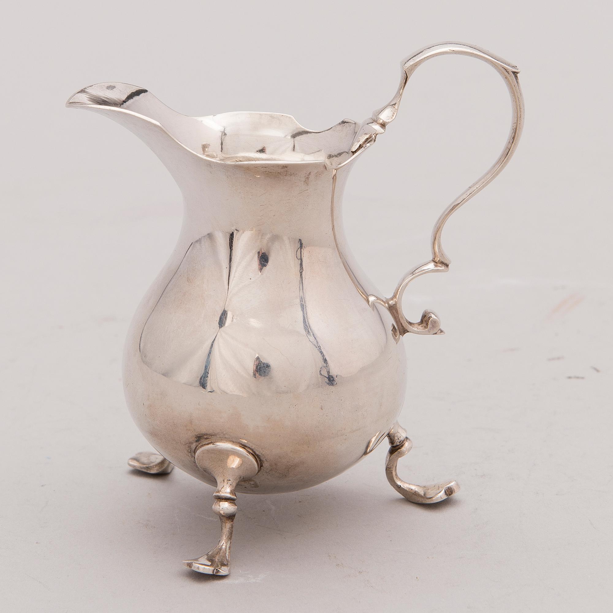 GRÄDDSNÄCKA, silver, London 1744.